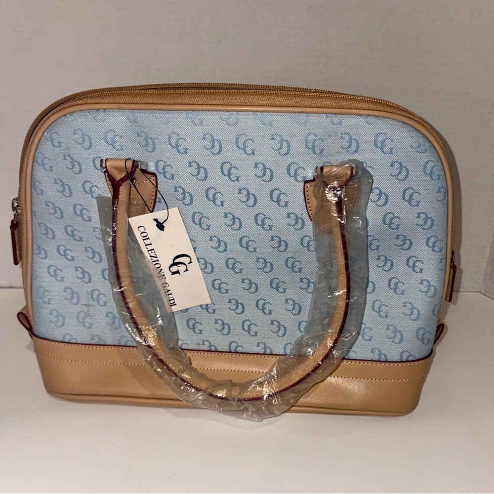 Collezione Gaudi Blue and Tan Women's Bag/NWT